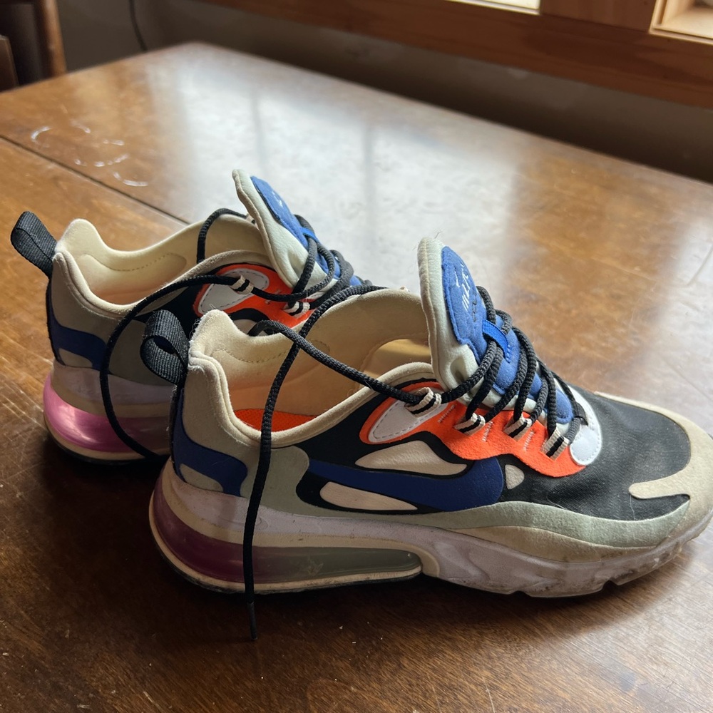 Women’s Nike Air70 react sneakers